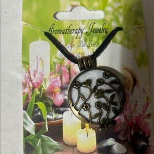 Aromatherapy Floral Gold Necklace